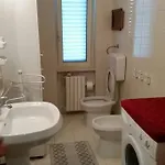 Tra Mare E Centro Paese 公寓 维耶斯泰